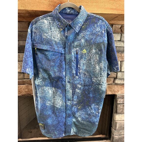 Men’s LOCO SKAILZ Fishing Short Sleeve Button Up Graphic Shirt Sz M NWT *B6 - Picture 1 of 4